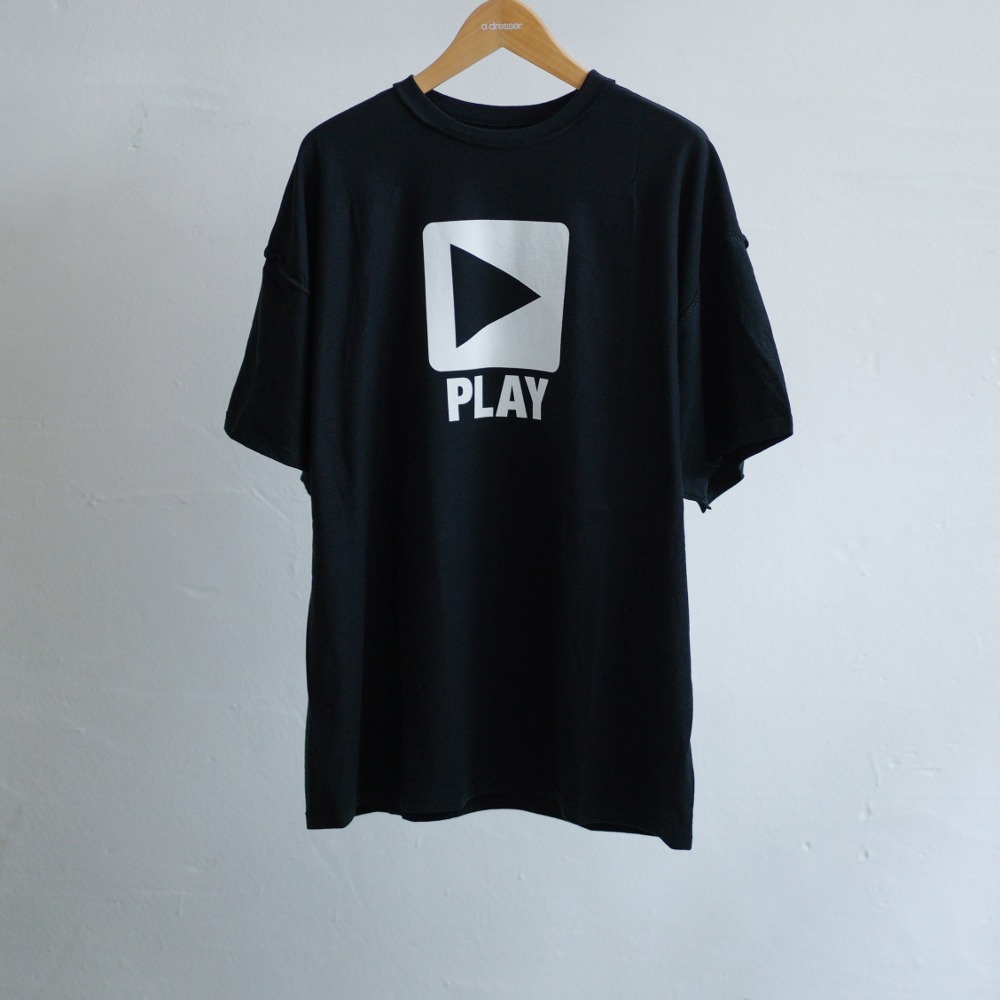 PLAY T-SHIRT (3 COLOR)